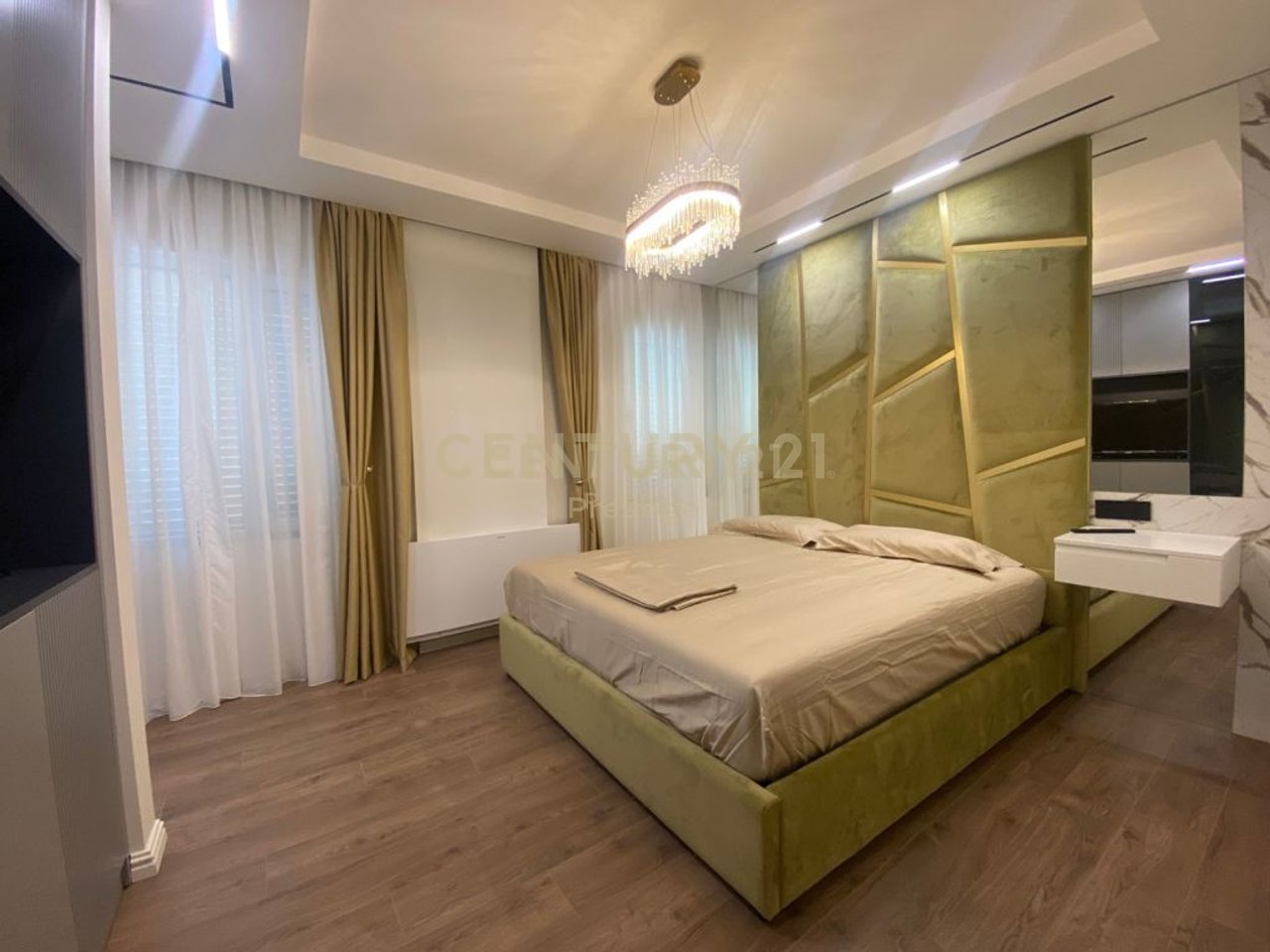 APARTAMENT MODERN 2+1+2  ME QIRA, LIQENI I THATE!