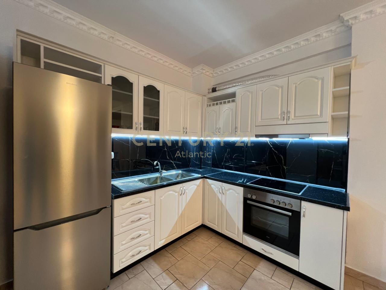 APPARTAMENTO 1+1 IN VENDITA SPIAGGIA DURAZZO!