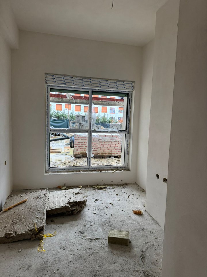 Apartament 1+1 Për Shitje në Ali Demi, Tiranë