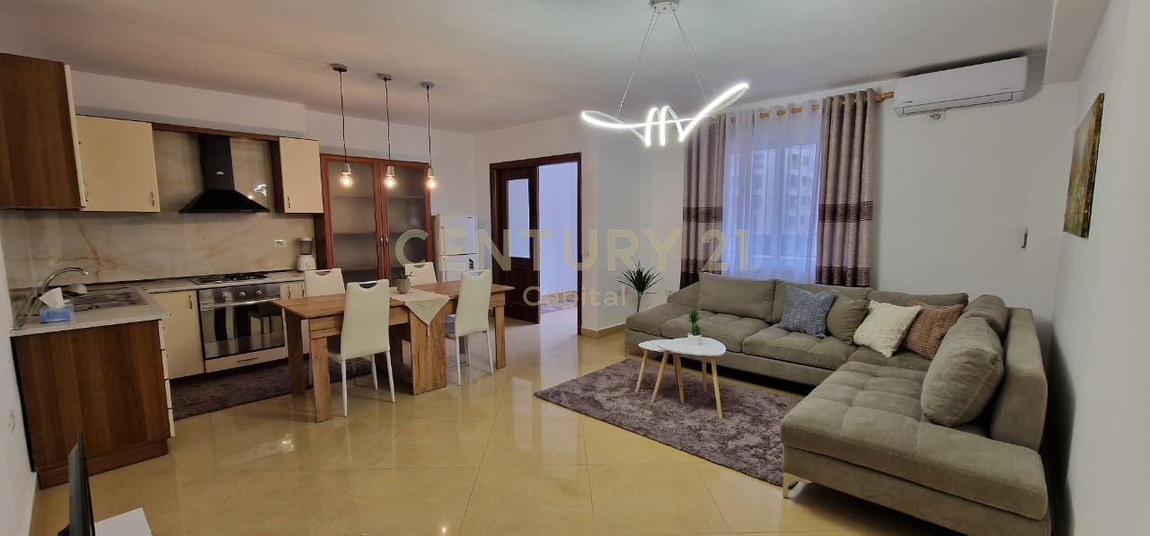 Appartamento 2+1 in centro in affitto!