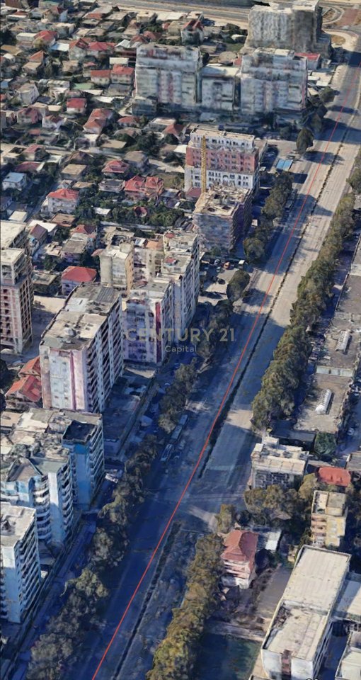 Ambjent biznesi për shitje, në Rrugën Kryesore Dritan Hoxha, Laprakë - 187 m²