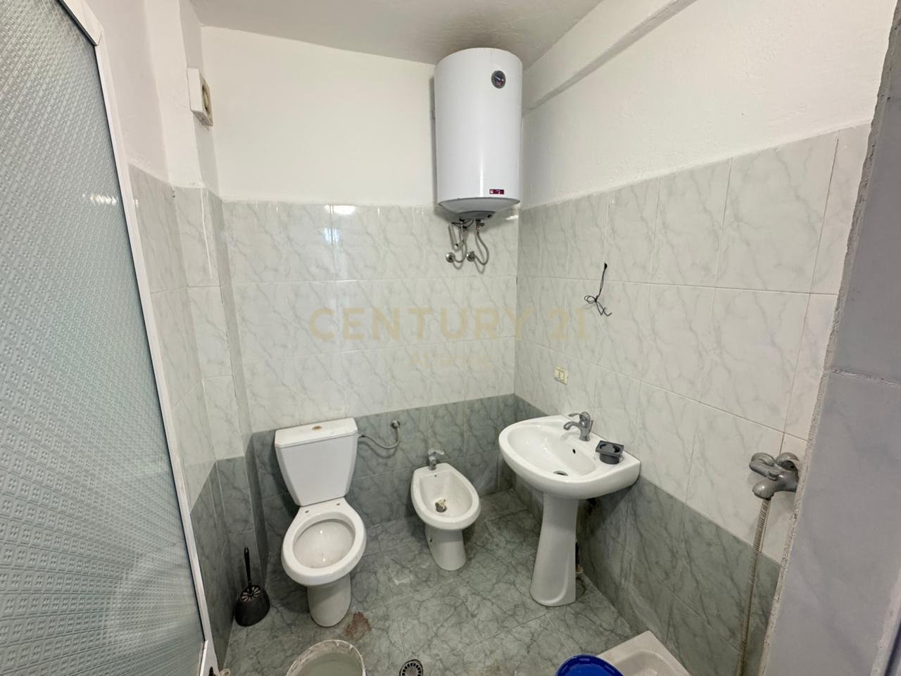 Appartamento 2+1 in vendita a Beach Railway, Durrës