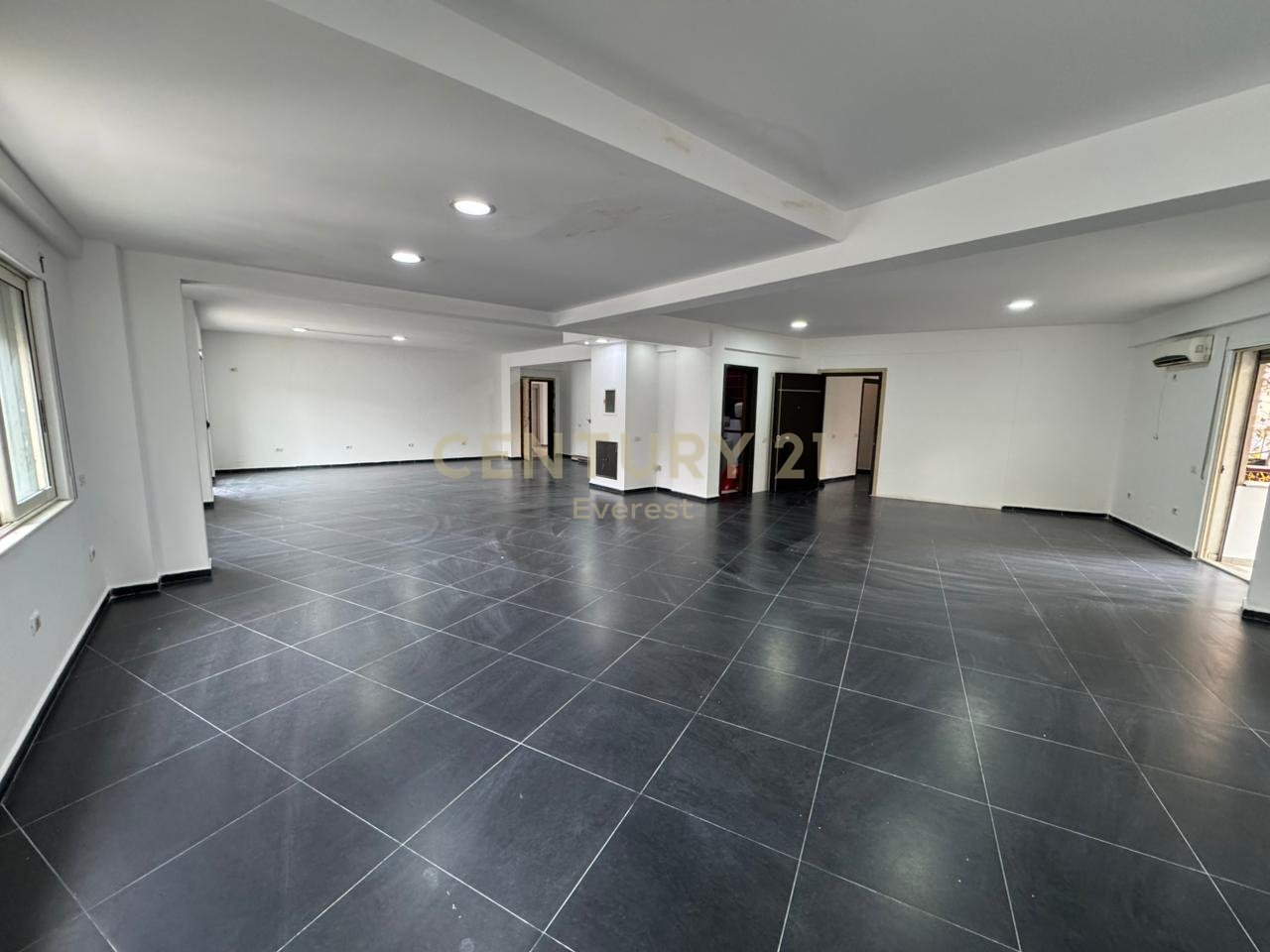 Shesim Multifunctional Ambient – Don Bosko, Tirana!!