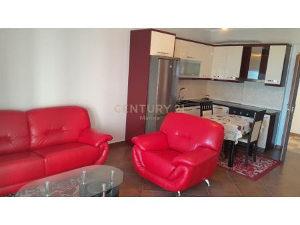 APARTAMENT 1+1 PER QIRA,NE LUNGOMARE!