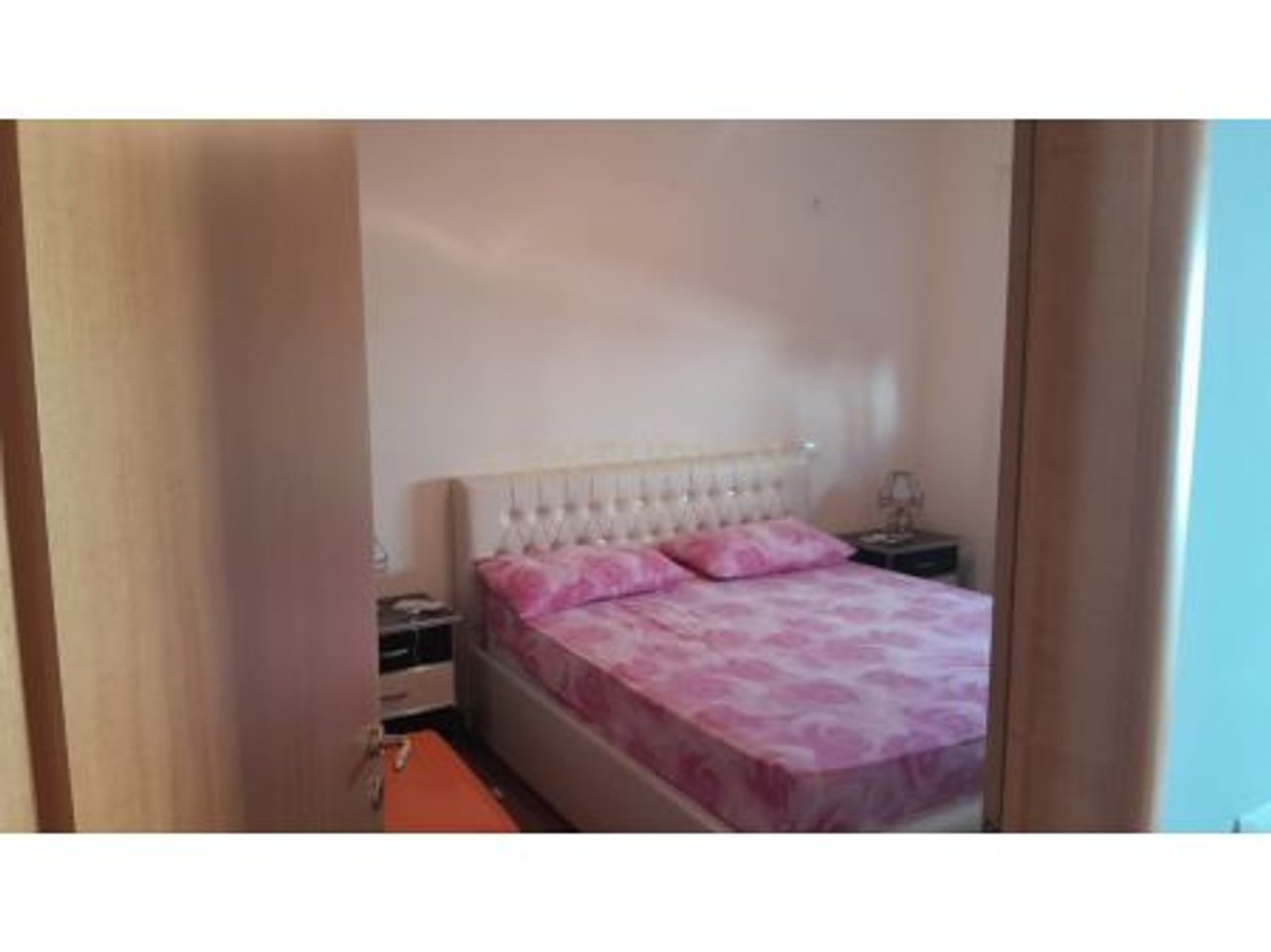 APARTAMENT 1+1 PER QIRA,NE LUNGOMARE!