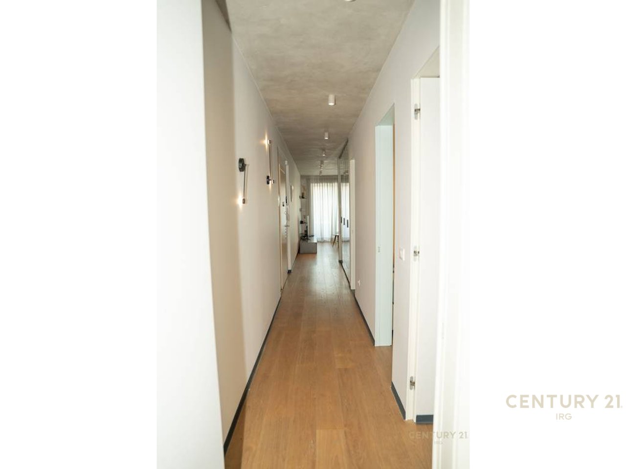 APARTAMENT 3+1 TEK STADIUMI DINAMO!!