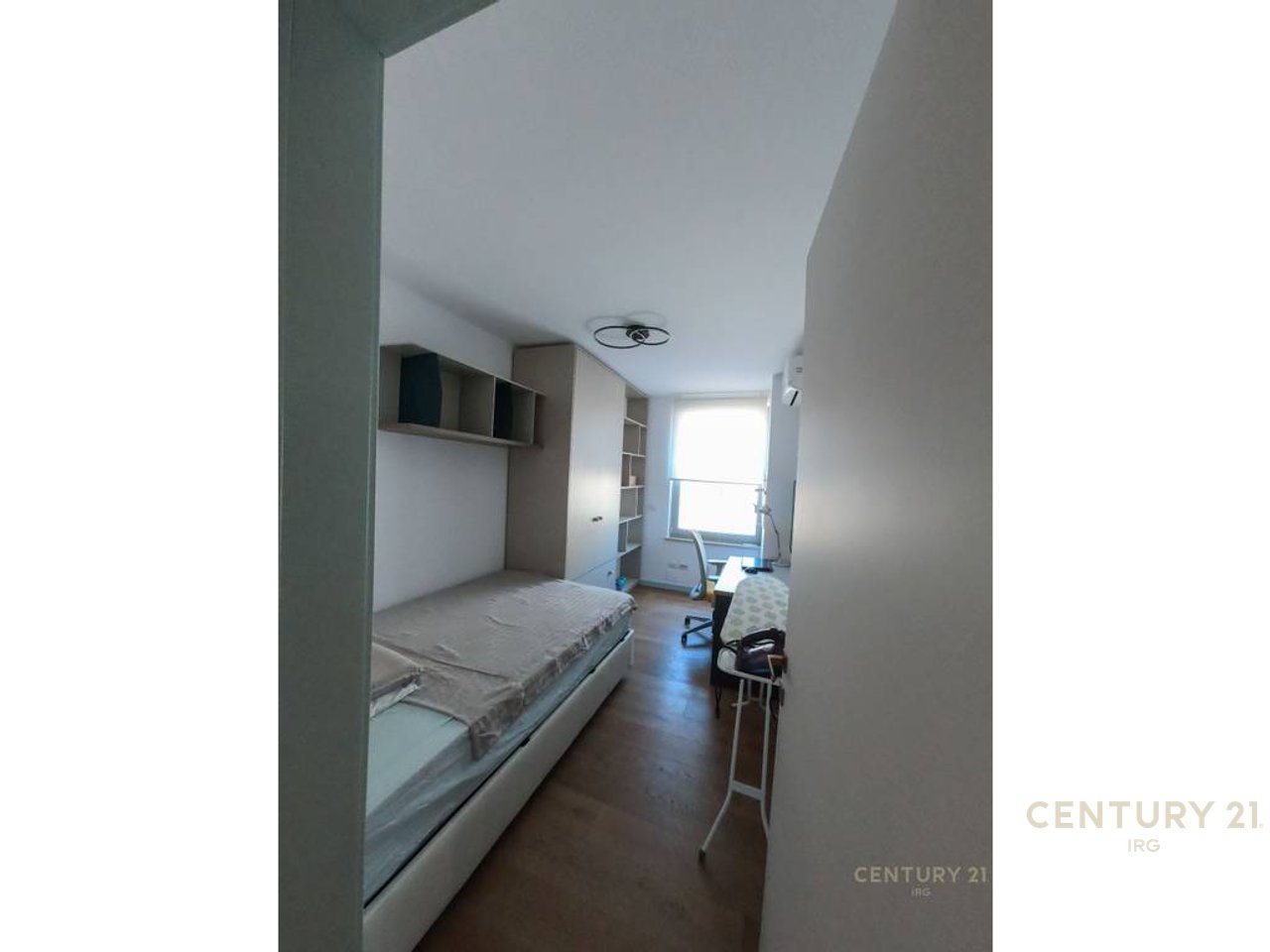 APARTAMENT 3+1 TEK STADIUMI DINAMO!!