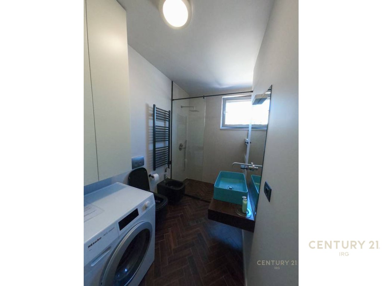 APARTAMENT 3+1 TEK STADIUMI DINAMO!!