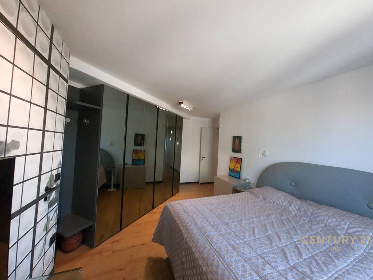 APARTAMENT 3+1 TEK STADIUMI DINAMO!!