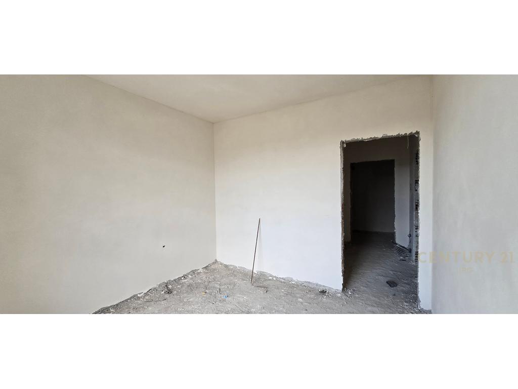 1+1 APPARTAMENTO NEL NUOVO ANELLO DI PASKUQAN!