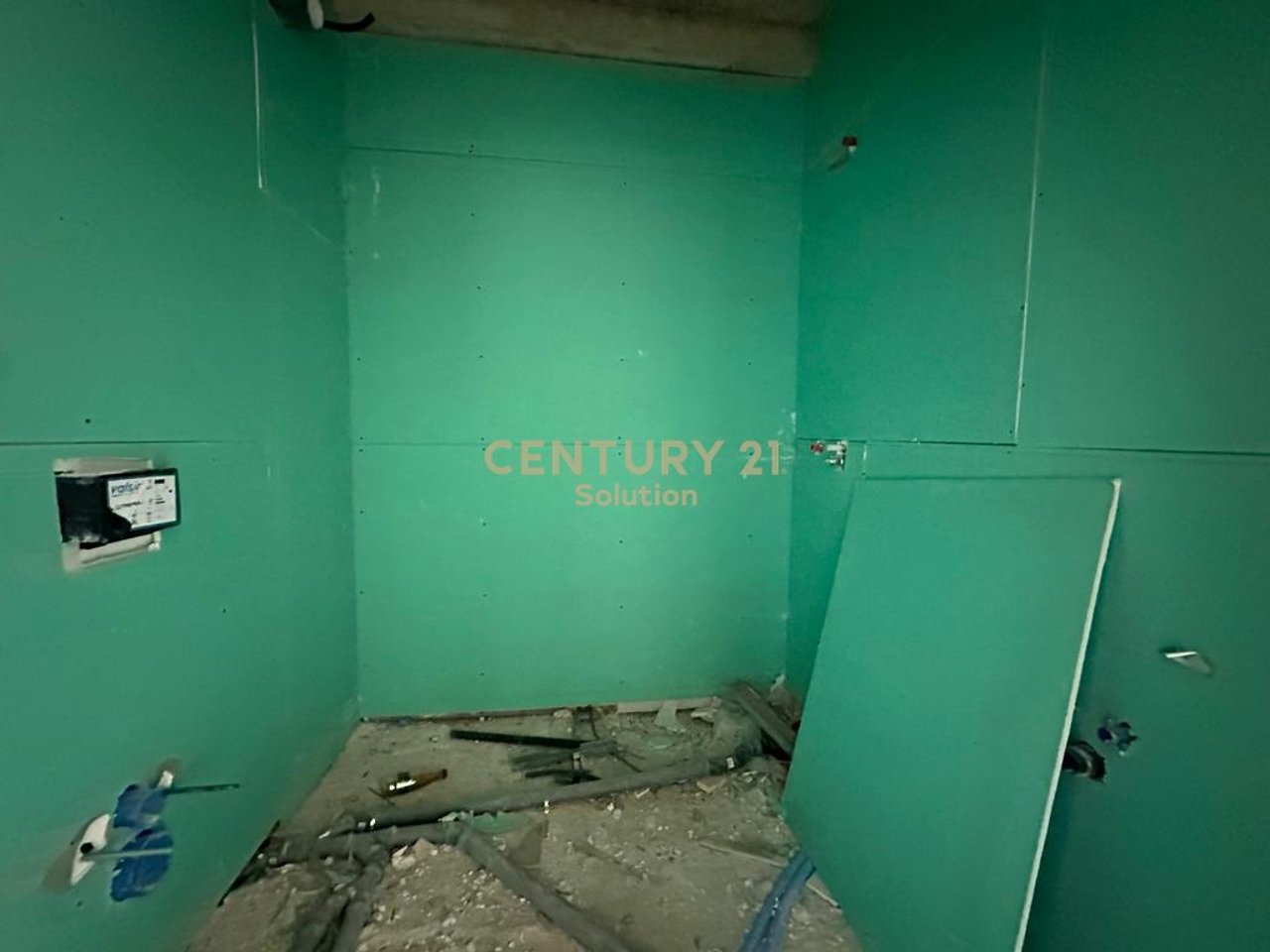 APARTMENT 2+1 FOR SALE IN ALI DEM!