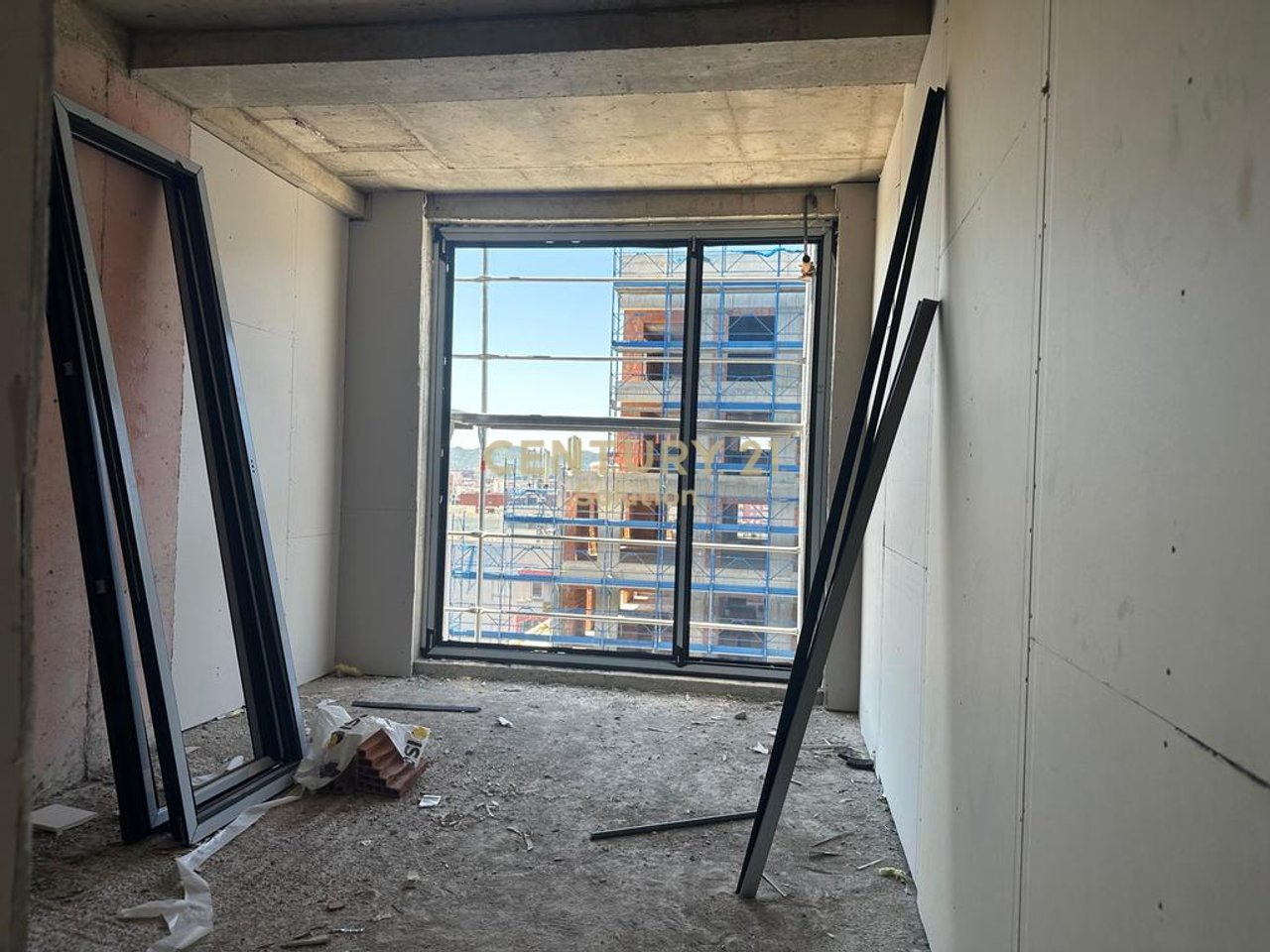 APARTMENT 2+1 FOR SALE IN ALI DEM!