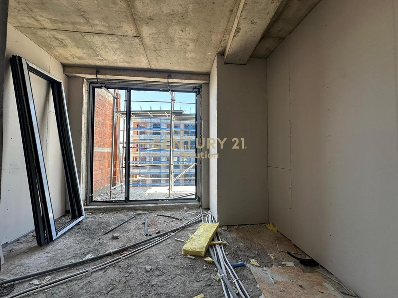 APARTMENT 2+1 FOR SALE IN ALI DEM!