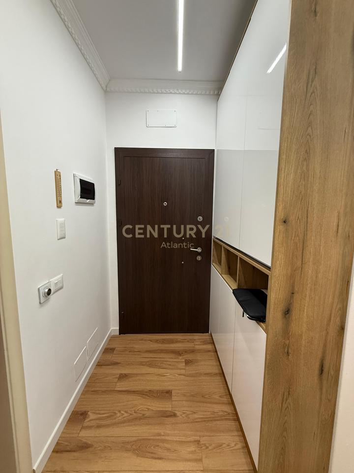 2+1 Apartment with sea view For Sale at the Beach, Durrës