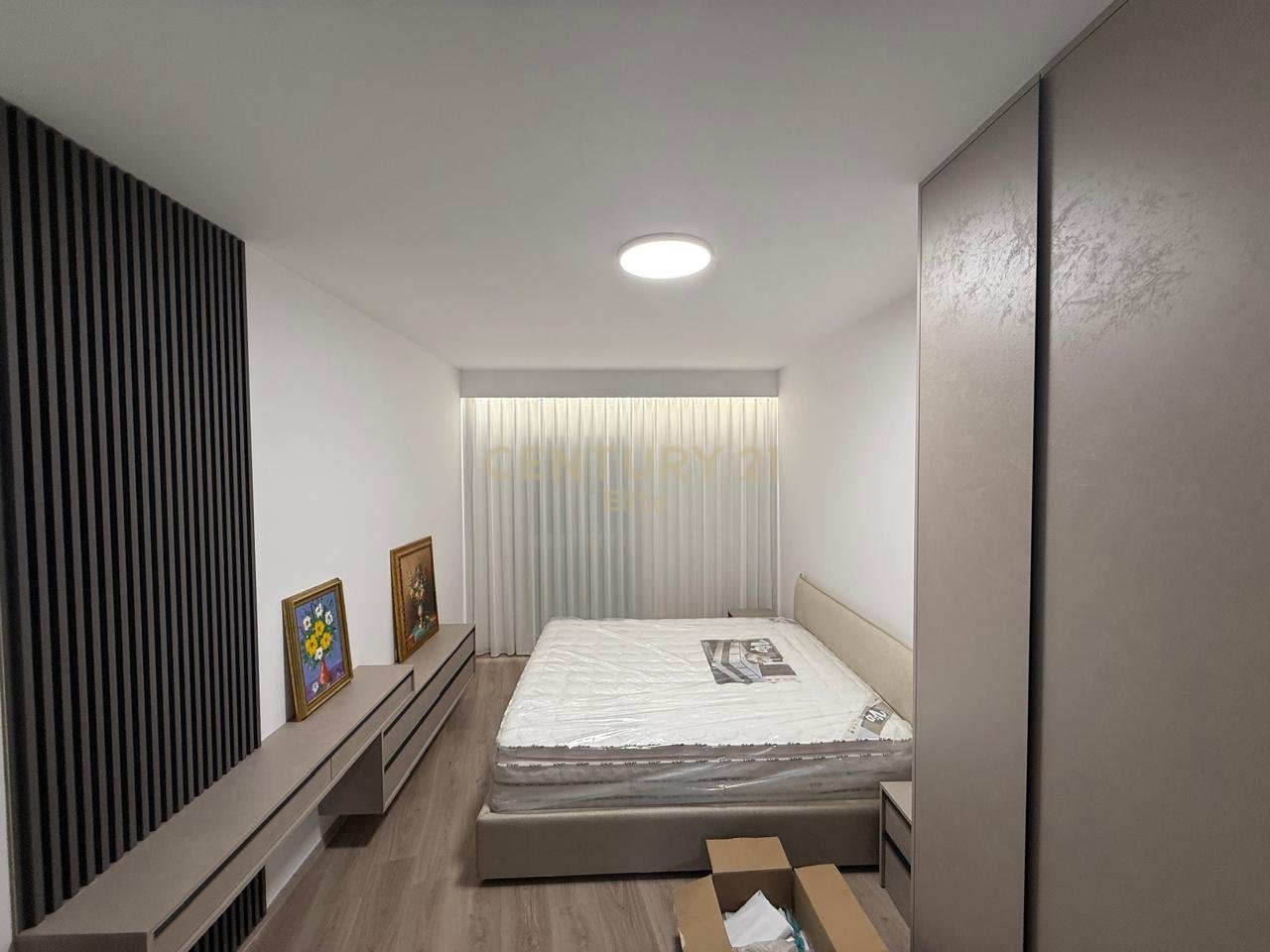 APARTMENT 3 + 1 + 3 FOR RENT NEAR JUVENILJA CASTELLO.