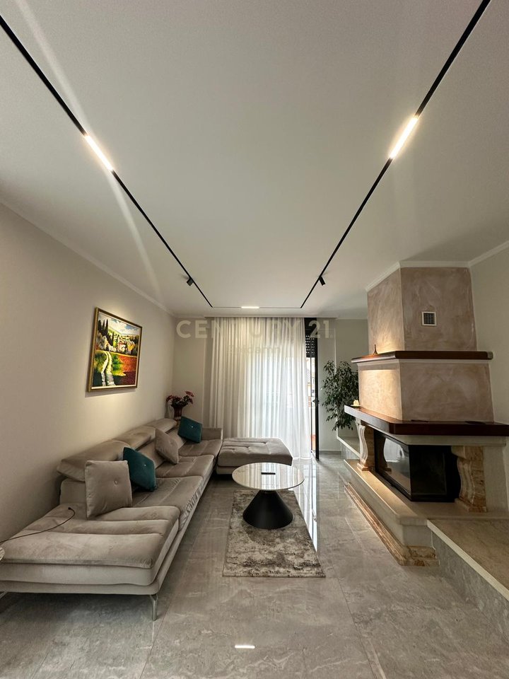 SECONDO PIANO DI UNA VILLA IN AFFITTO, PLEPA DURRËS!!