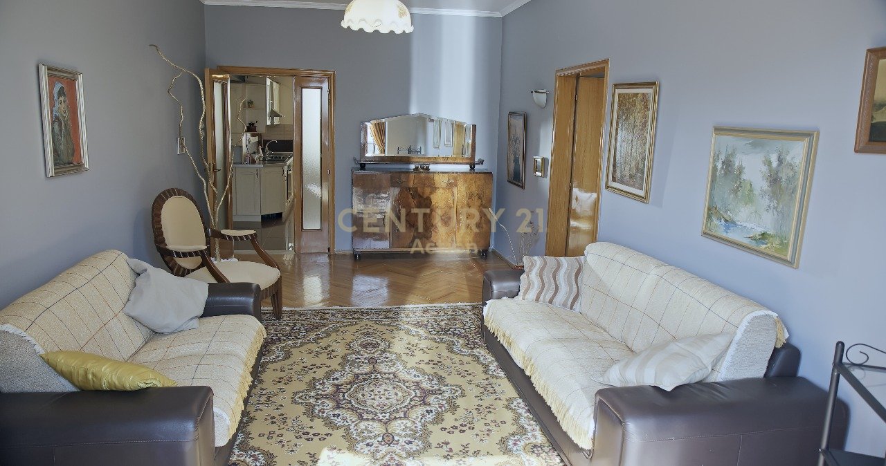 IN AFFITTO APPARTAMENTO 2+1, FLORA CAFE!