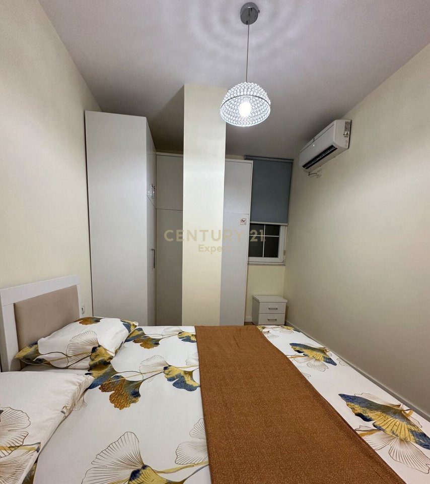 SHESIM APARTMENT 1+1 NEAR HOTEL COLOSSEO, DURRËS STREET !!!