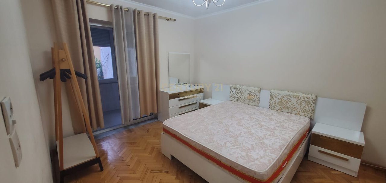 In Affitto 2+1+Parcheggio in Via Fortuzi