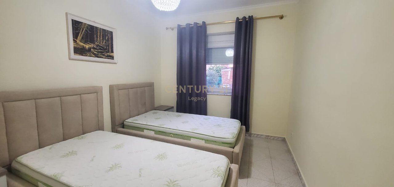 In Affitto 2+1+Parcheggio in Via Fortuzi