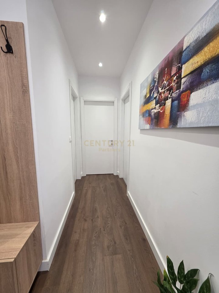 Apartament 2+1+2 Me Qira në Rrugën Mine Peza, Tiranë - 1000€ | 90 m²
 (i gatshëm për AirBnB)