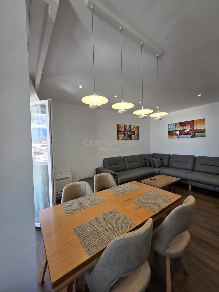 Apartament 2+1+2 Me Qira në Rrugën Mine Peza, Tiranë - 1000€ | 90 m²
 (i gatshëm për AirBnB)