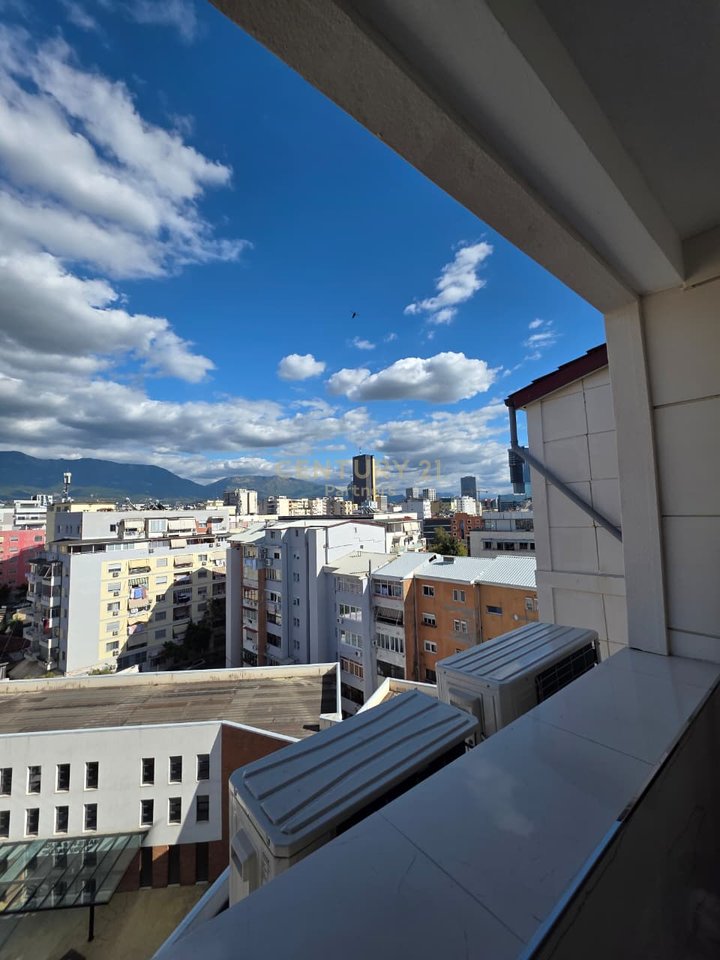 Apartament 2+1 Me Qira në Rrugën Mine Peza, Tiranë - 1000€ | 90 m²