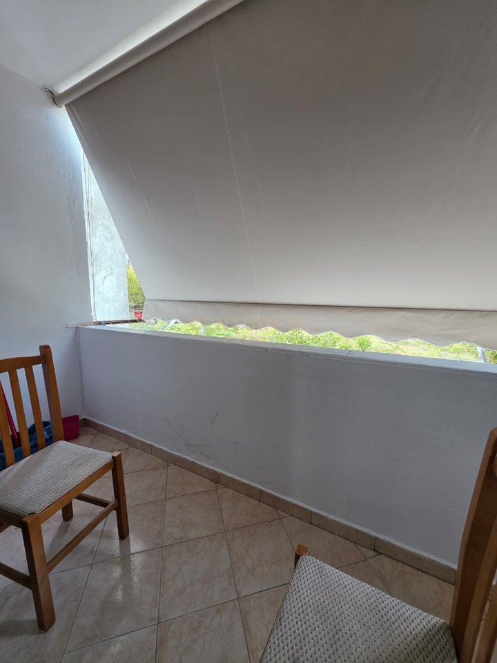 Appartamento 2+1 in affitto a Medreseja, via 5 Maji, Tirana