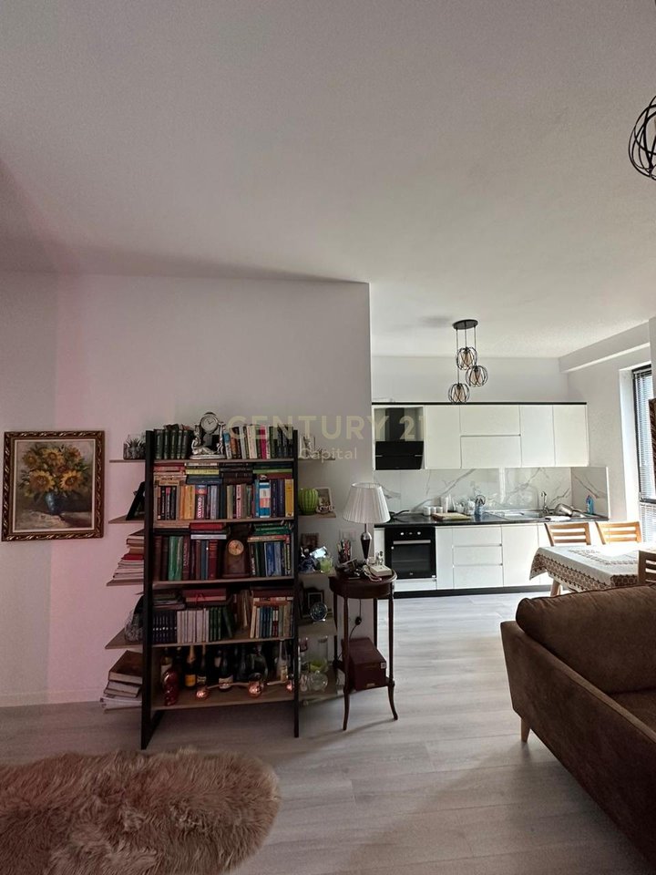 Super Apartment 2+1+2 fully furnished, near the former Durrës Restaurant, Tirana