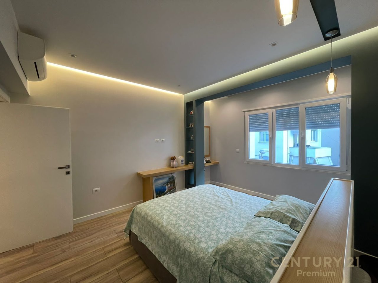 Apartament me Qira 3+1+2 +Post Parkimi, pranë Kopshtit  Zoologjik, Tiranë!