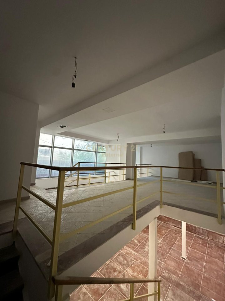 Commercial Space for Sale near the Ballet School