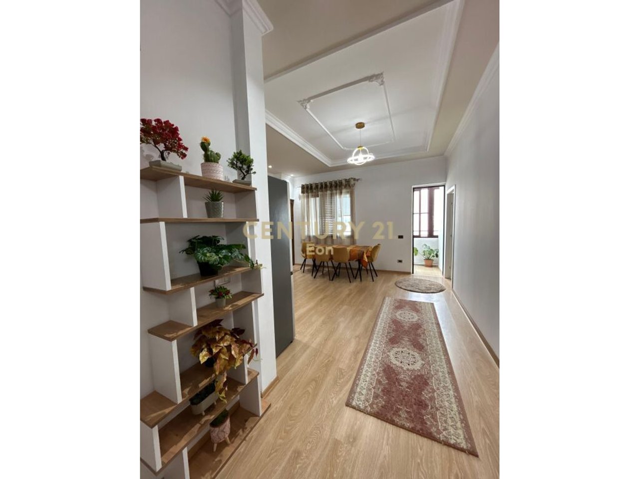 JEPET ME QERA PAPAFINGO 2+1+GARAZHD ,PRANE STADIUMIT !