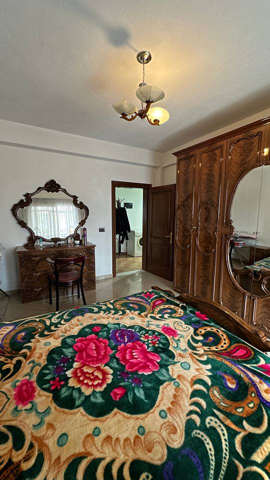APPARTAMENTO IN VENDITA A POGRADEC – VICINO ALLA CHIESA, A 3 MINUTI DAL LAGO, 100 M², 3° PIANO