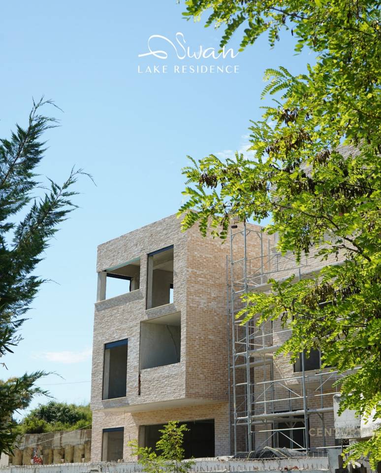 VILE NE SHITJE TEK SWAN LAKE REZIDENCE, LIQENI I FARKES  !