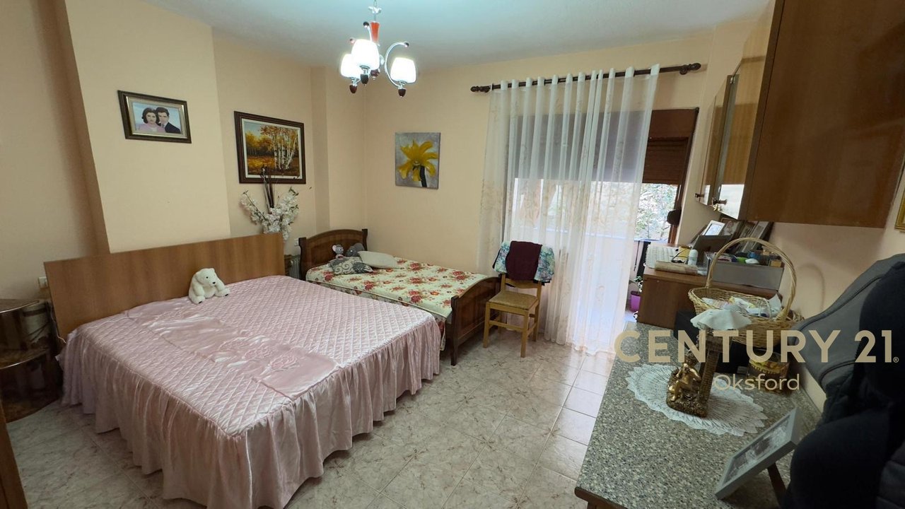 Appartamento 1+1 in affitto, in "Rruga e Bogdaneve"!