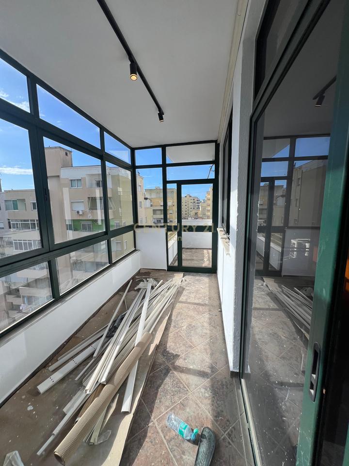 Apartament 1+1 në Shitje Me Pamje Deti në Plazh, Durrës !!!