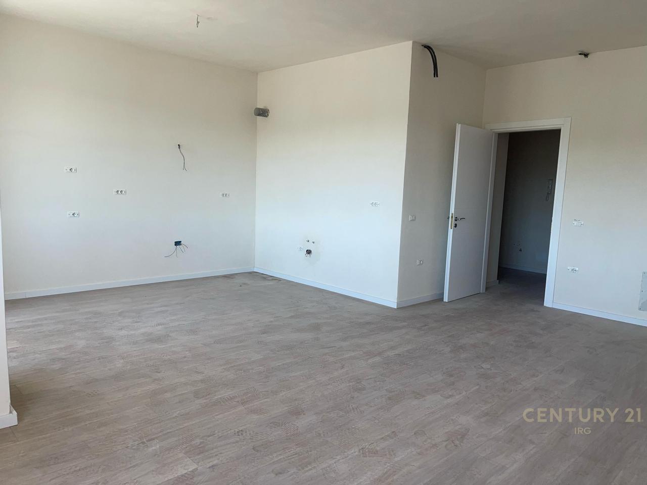 SHITET APARTAMENT 2+1 TEK URBAN GATE, ASTIR !