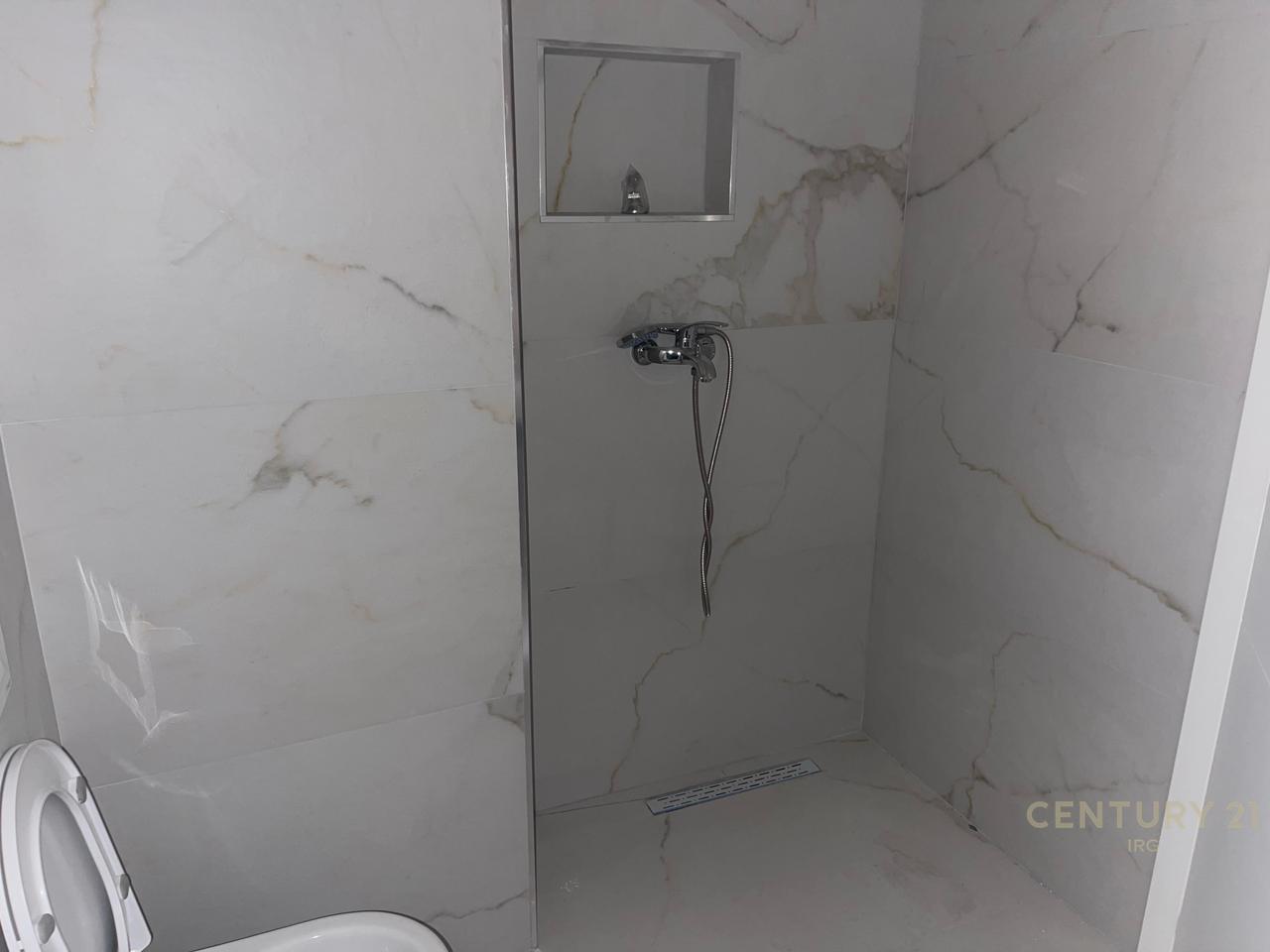SHITET APARTAMENT 2+1 TEK URBAN GATE, ASTIR !