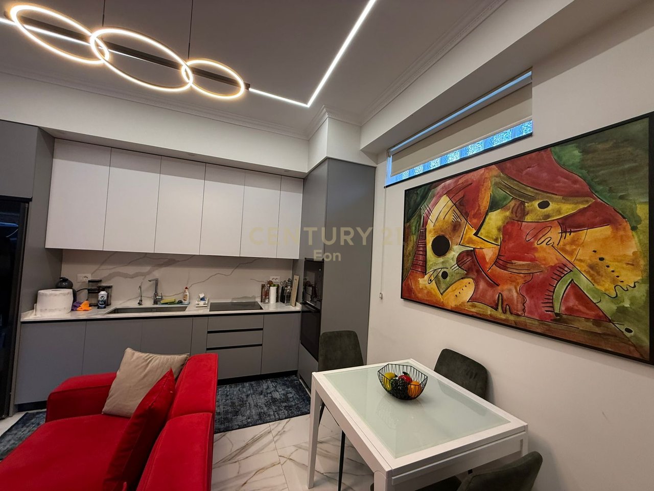 APARTMENT 1+1 FOR SALE, FULLY FURNISHED IN DETAIL NEAR DURRES MUSEUM!