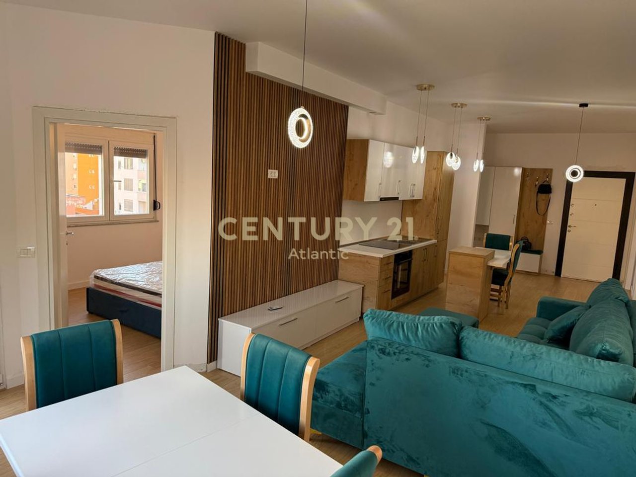 FOR SALE 2+1 APARTMENT IN PLAZH-ILIRIA!