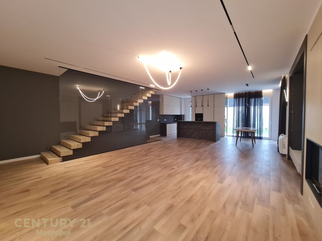 Villa in affitto vicino a Teg