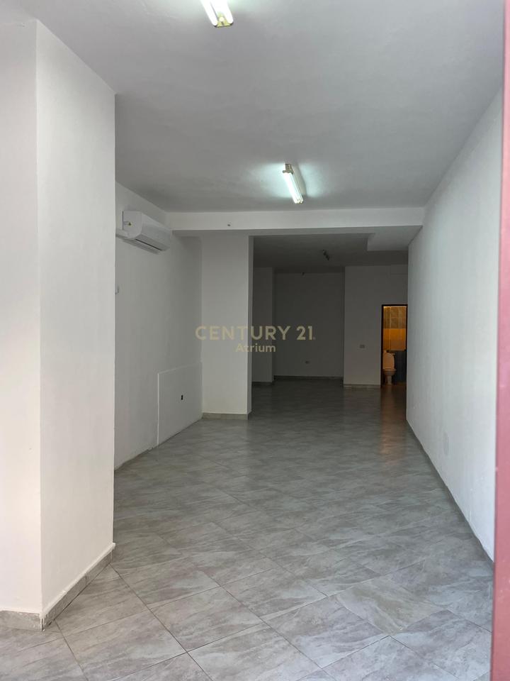 FOR RENT – Commercial Unit on Mahmut Fortuzi Street, Tirana