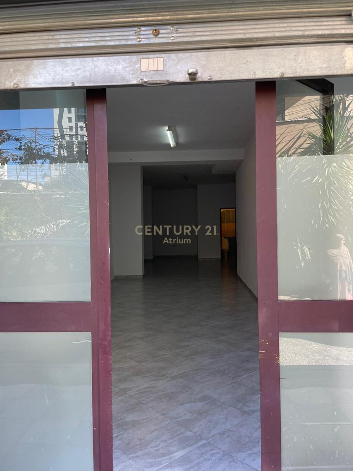 FOR RENT – Commercial Unit on Mahmut Fortuzi Street, Tirana