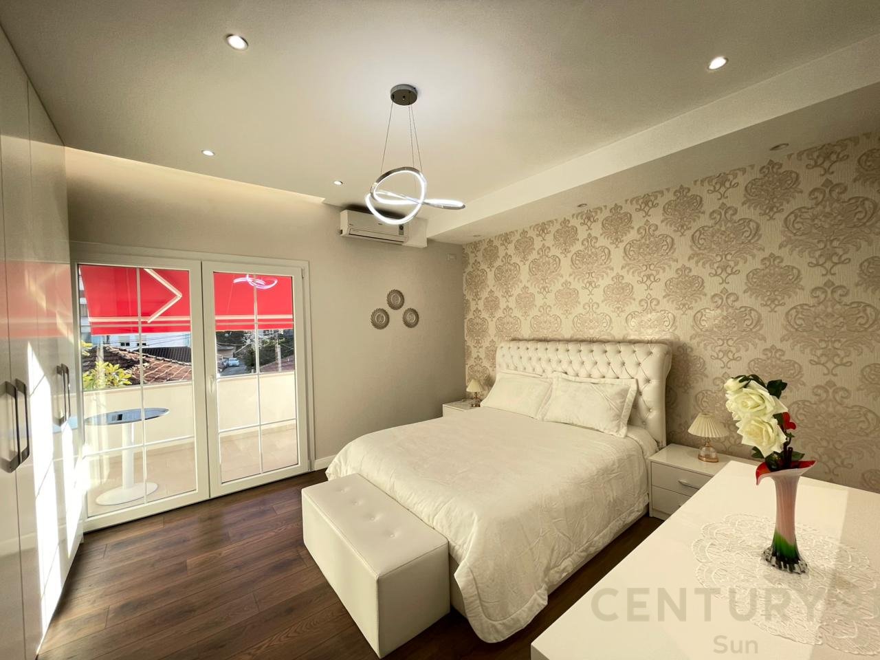 APARTAMENT 2+1 ME QIRA NE RRUGEN E DURRESIT!