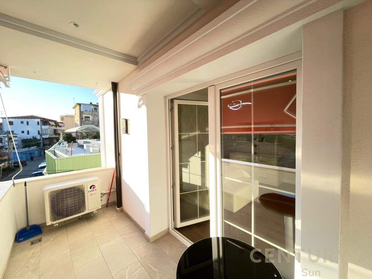 APARTAMENT 2+1 ME QIRA NE RRUGEN E DURRESIT!