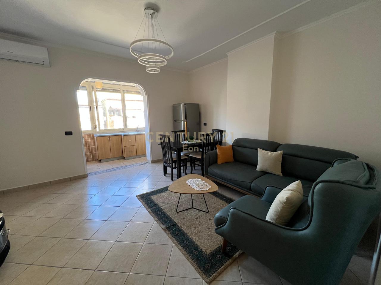 Apartament 1+1 Me Qira tek Gjykata,Durrës !