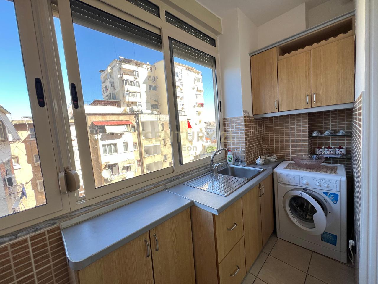 Apartament 1+1 Me Qira tek Gjykata,Durrës !