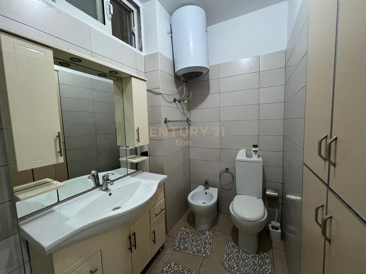 Apartament 1+1 Me Qira tek Gjykata,Durrës !