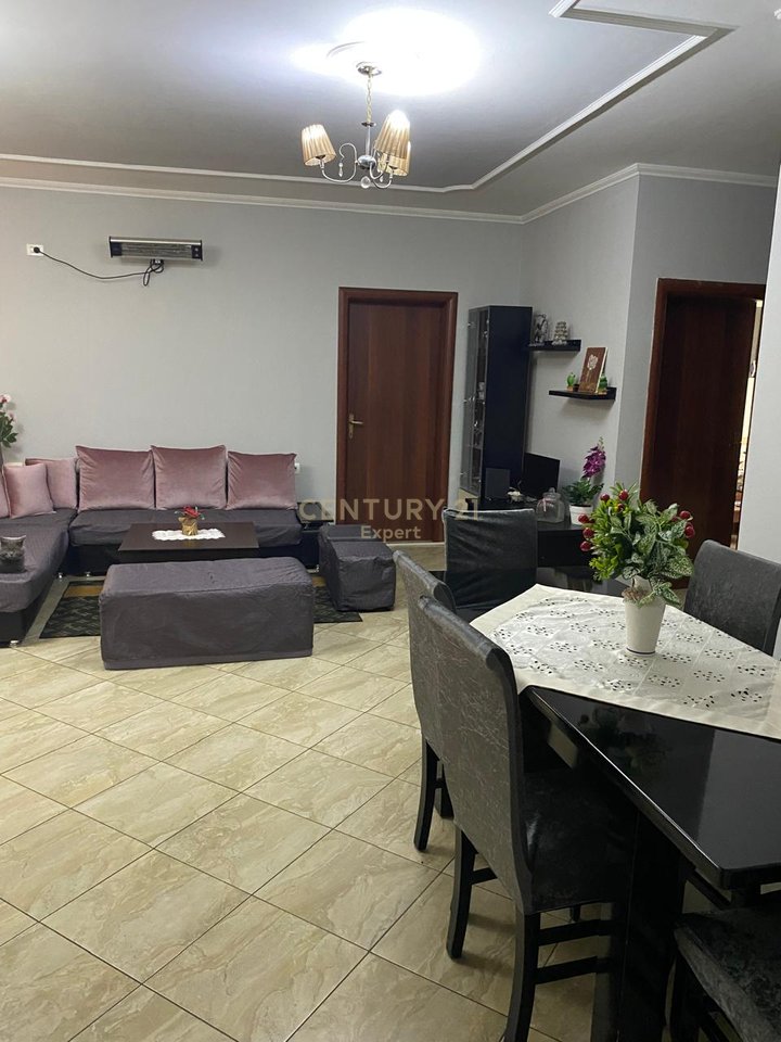 SHITET APARTAMENT 2+1 NE FRESK!