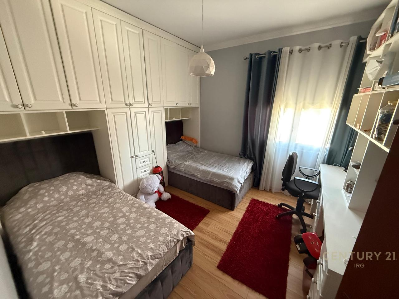 2+1+2 apartment near the Ministry of Foreign Affairs
